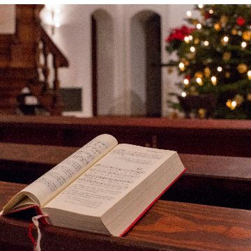 Thumbnail for Alte und neuere Lieder aus dem Gesangbuch stimmen uns auf Weihnachten ein